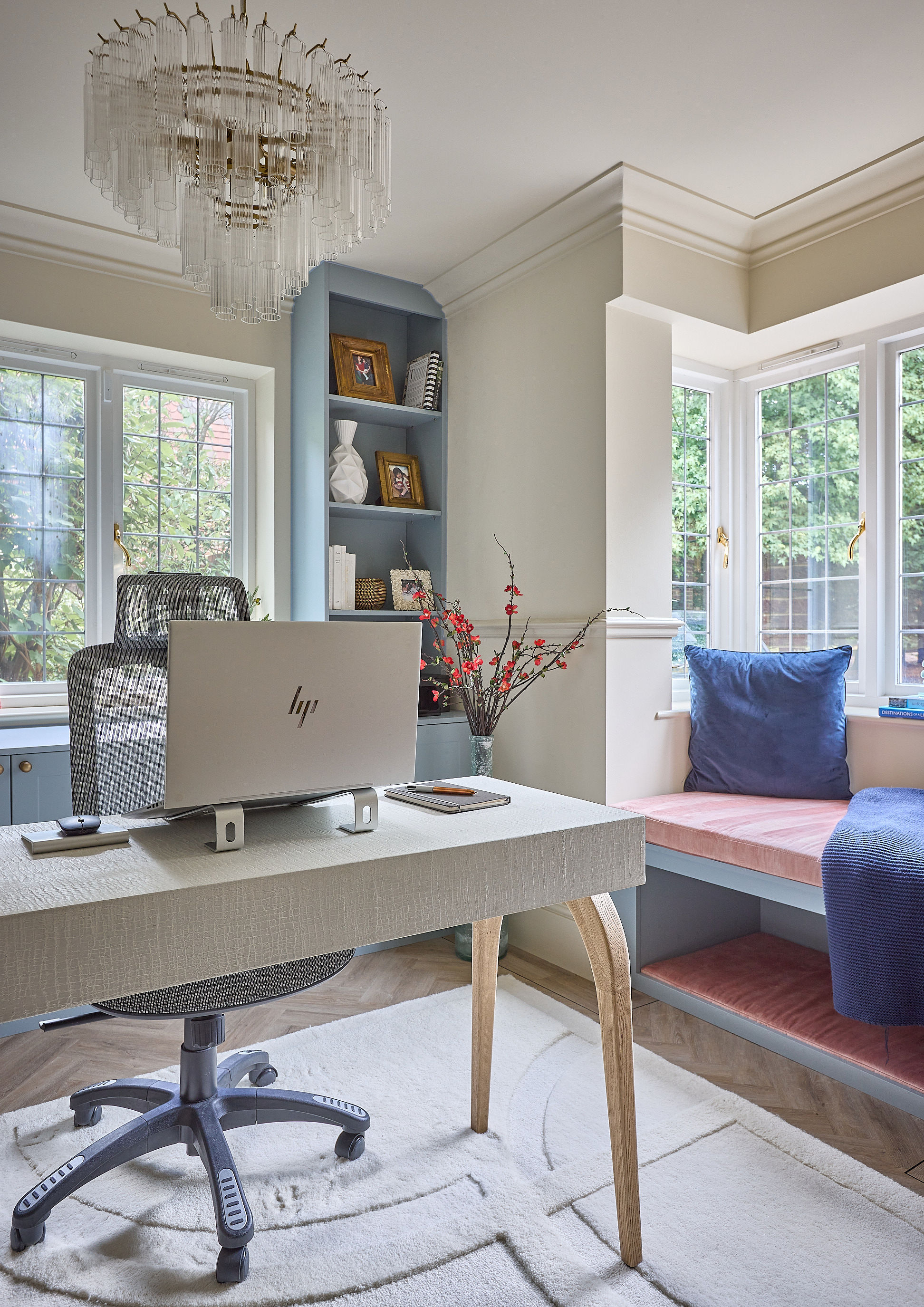 Living room interior design by Elmbridge Design, Burwood Park project photo 3