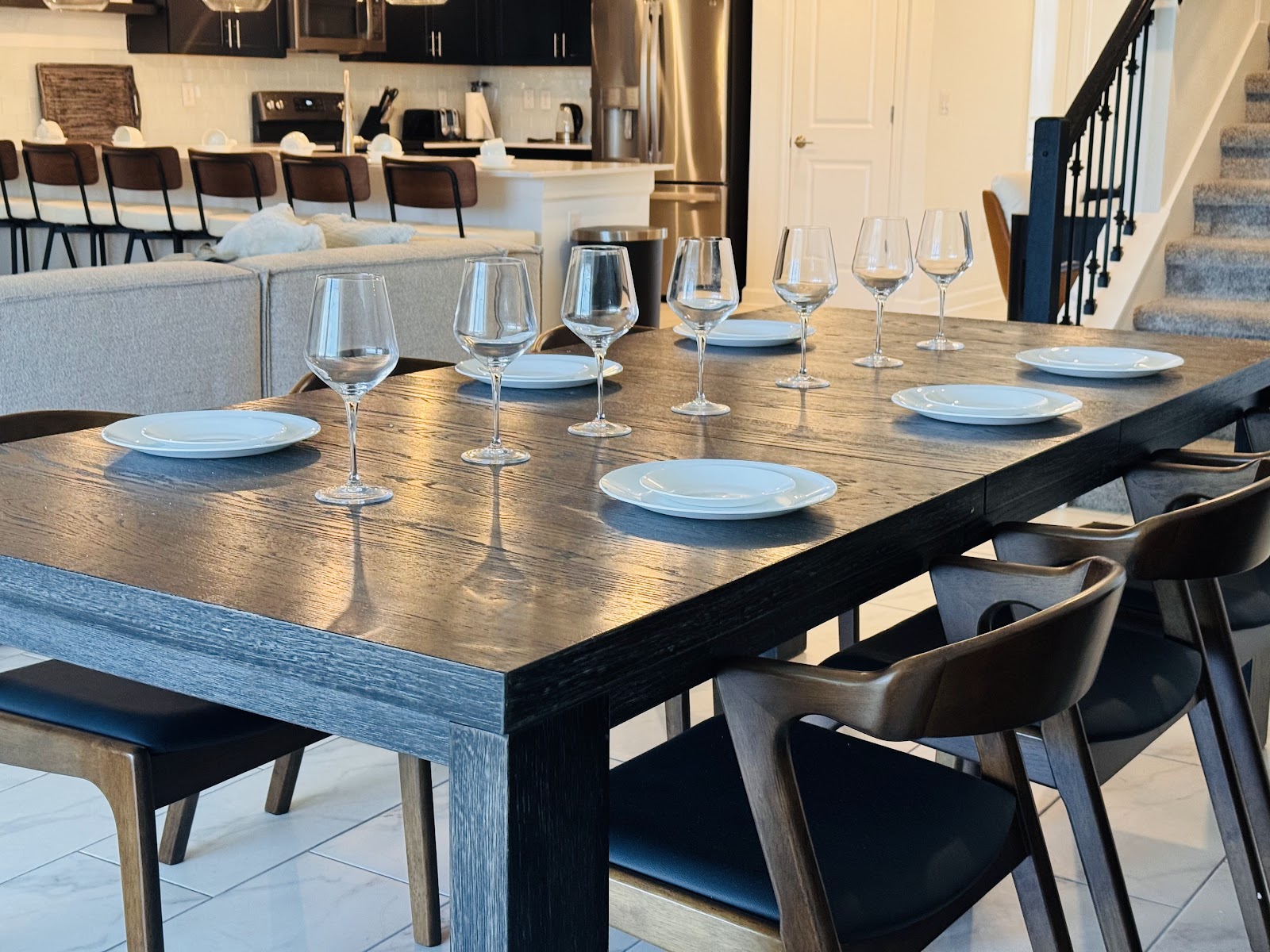 Dining room interior design by Elmbridge Design, project photo 5