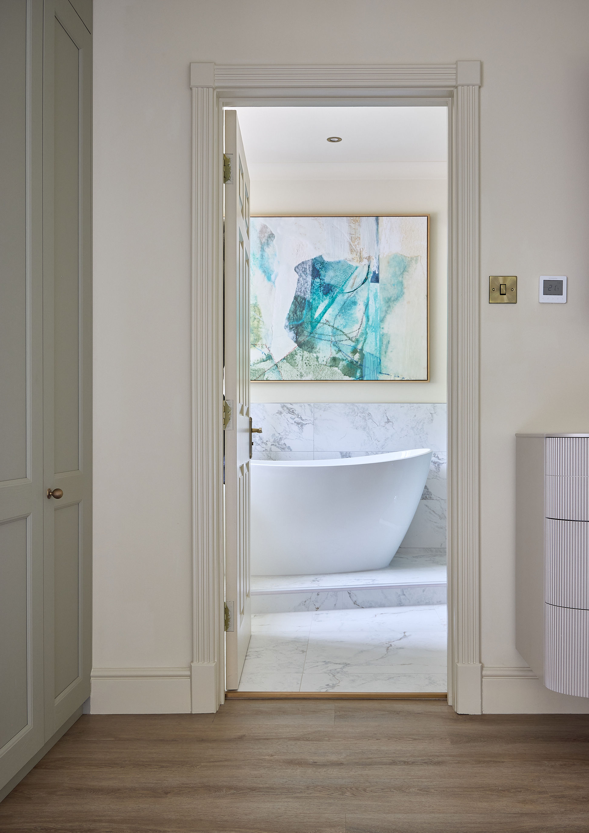 Bathroom interior design by Elmbridge Design, Burwood Park project photo 12