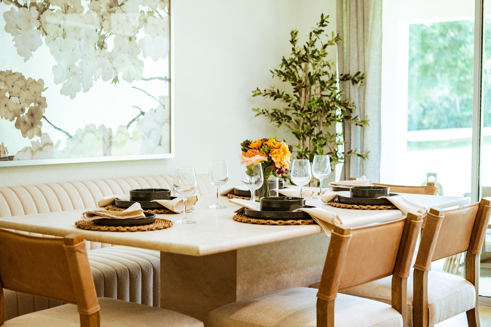 Dining room interior design by Elmbridge Design, project photo 21