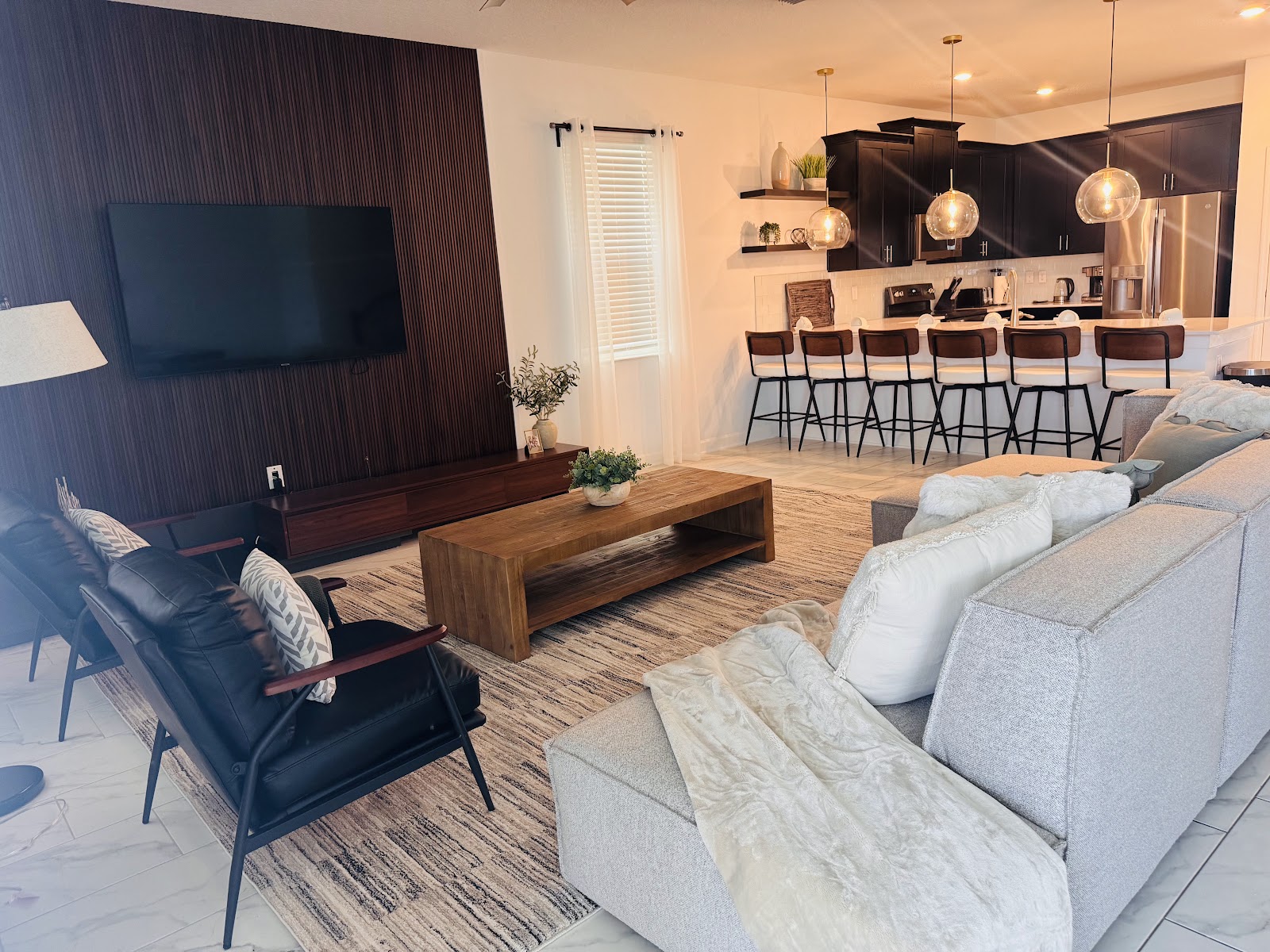 Living room interior design by Elmbridge Design, project photo 27