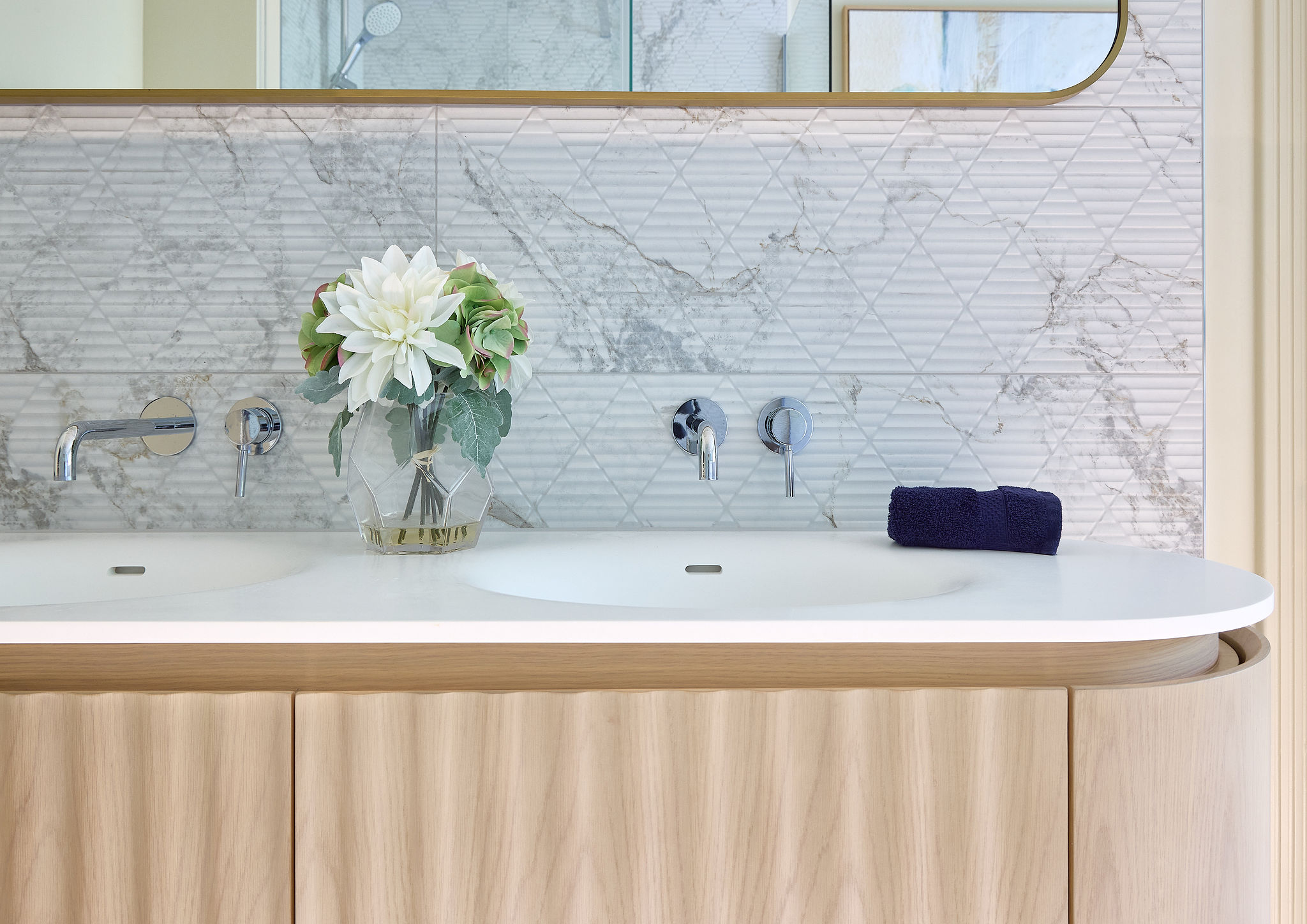 Bathroom interior design by Elmbridge Design, Burwood Park project photo 11