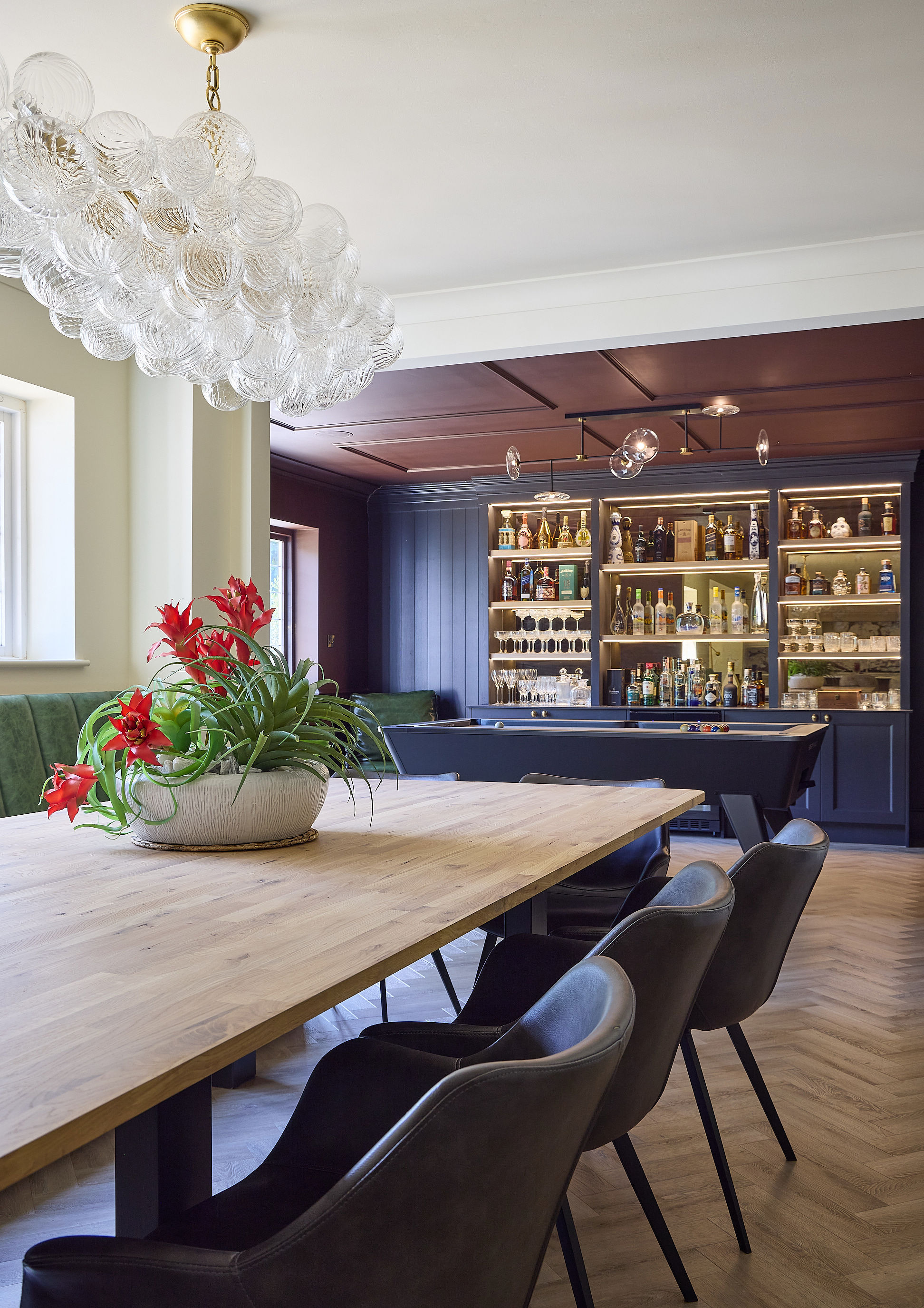 Dining room interior design by Elmbridge Design, Burwood Park project photo 1