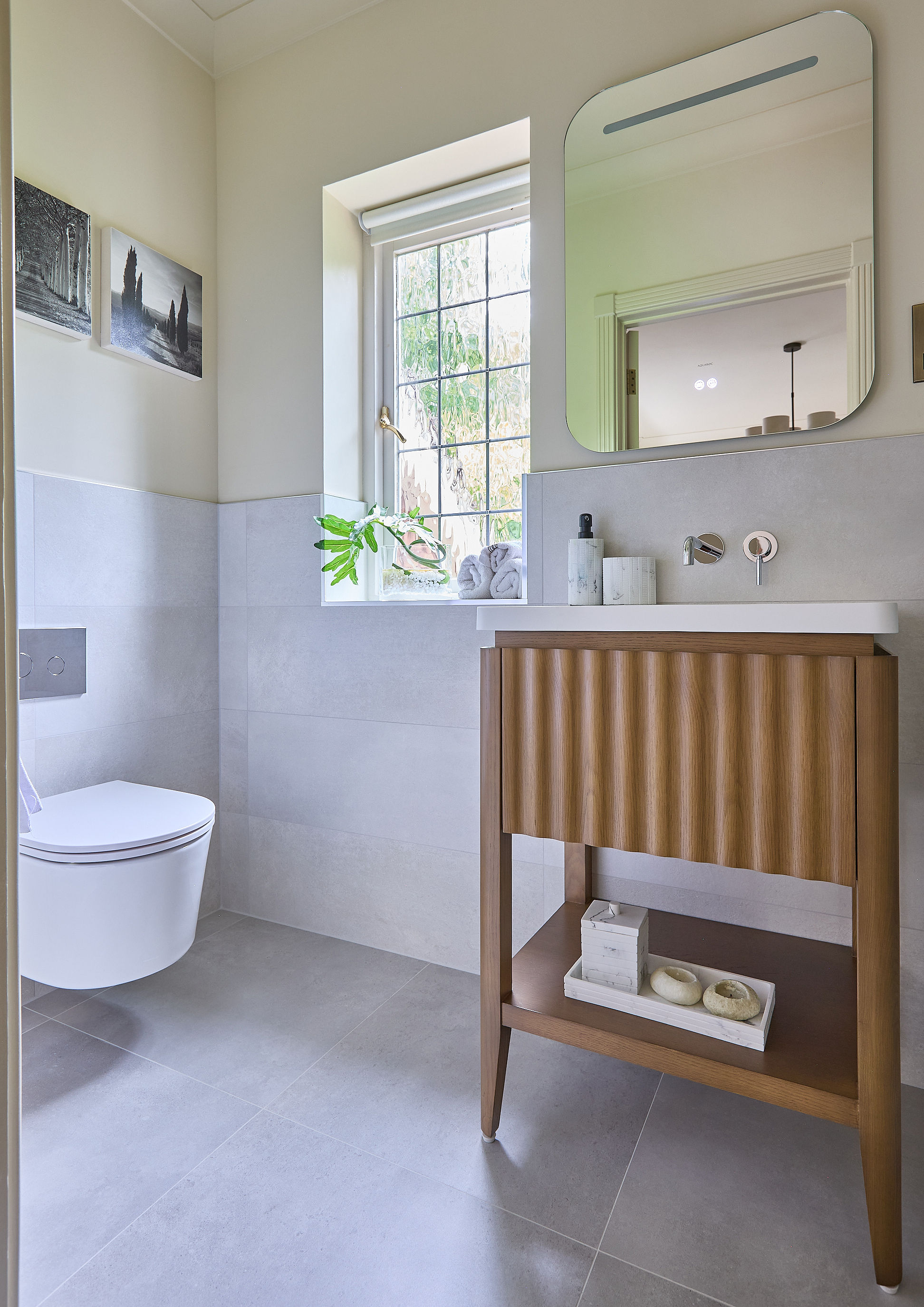 Bathroom interior design by Elmbridge Design, Burwood Park project photo 25
