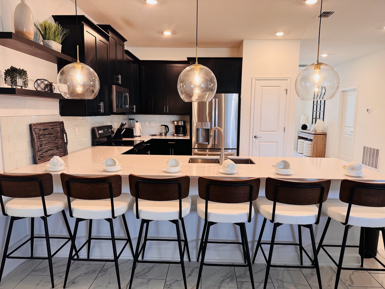 Kitchen interior design by Elmbridge Design, project photo 10