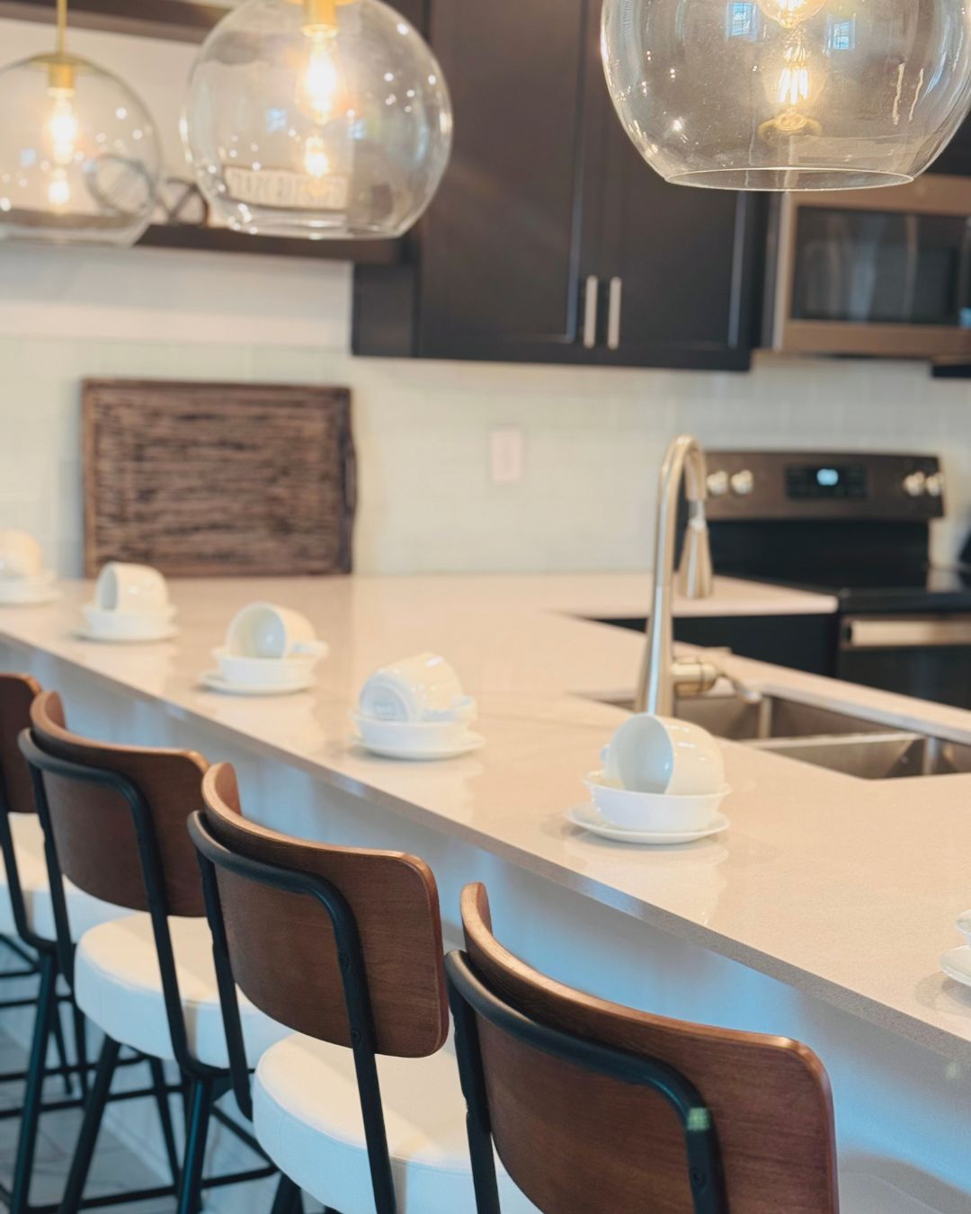 Kitchen interior design by Elmbridge Design, project photo 6