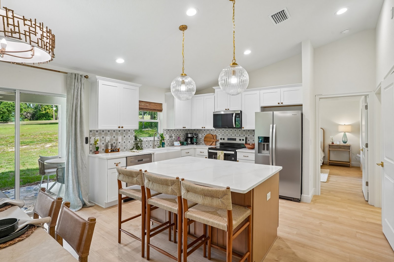 Kitchen interior design by Elmbridge Design, project photo 2