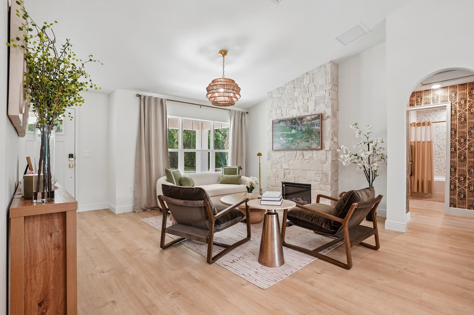 Living room interior design by Elmbridge Design, project photo 1