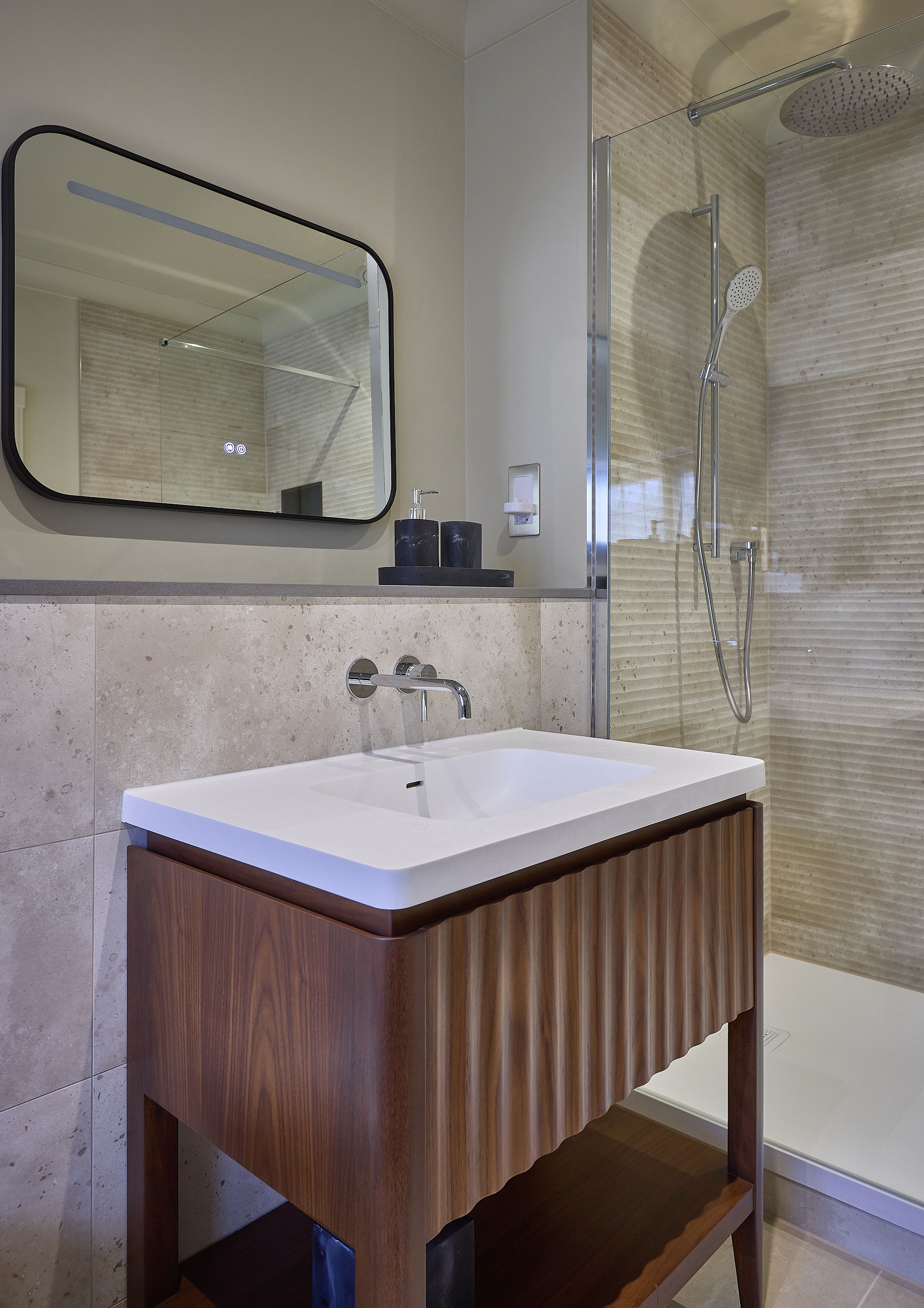Bathroom interior design by Elmbridge Design, Burwood Park project photo 31