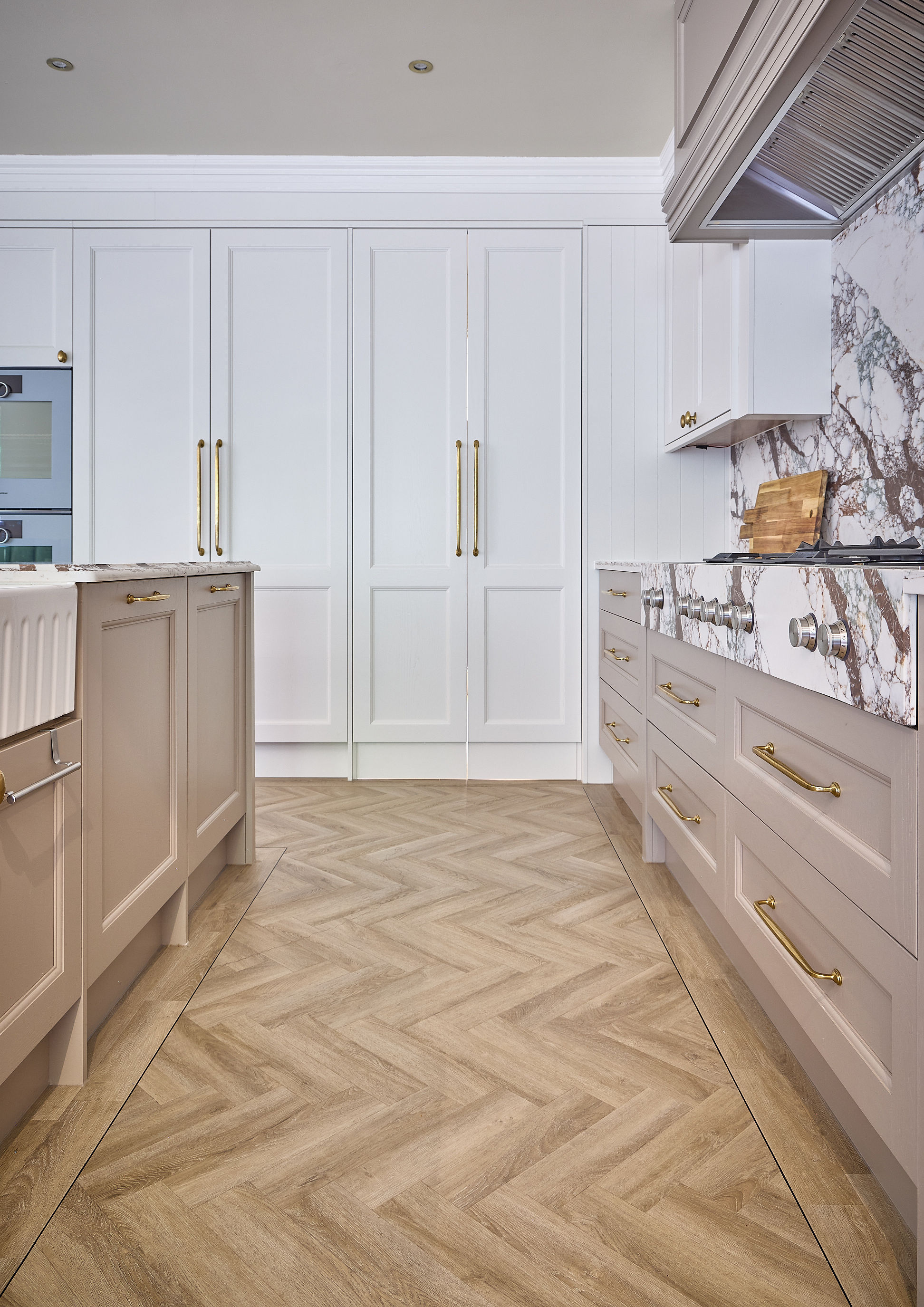 Kitchen interior design by Elmbridge Design, Burwood Park project photo 14