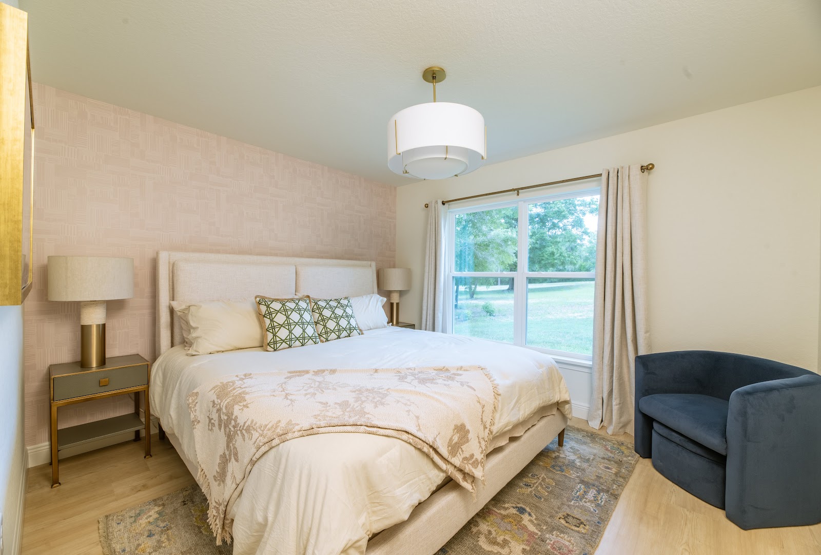 Bedroom interior design by Elmbridge Design, project photo 10