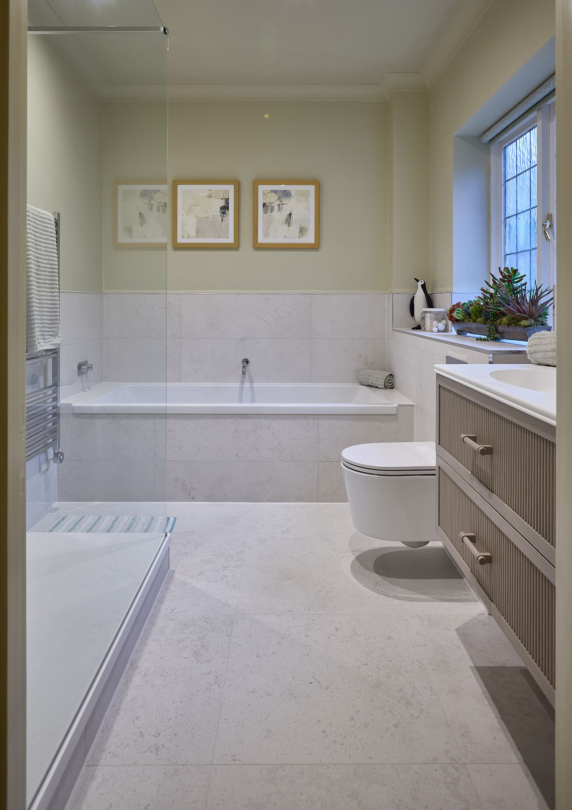 Bathroom interior design by Elmbridge Design, Burwood Park project photo 27